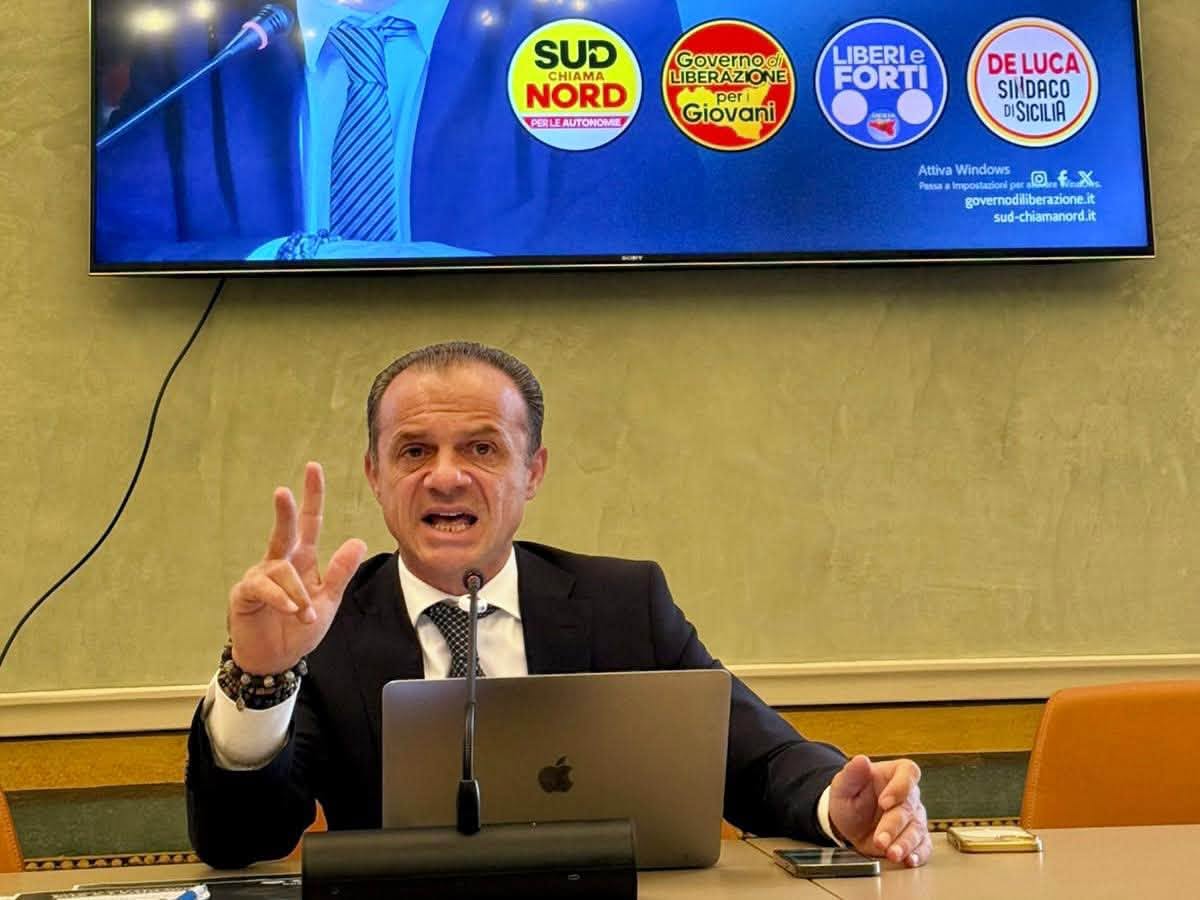 De Luca (ScN): “Schifani sempre più isolato”