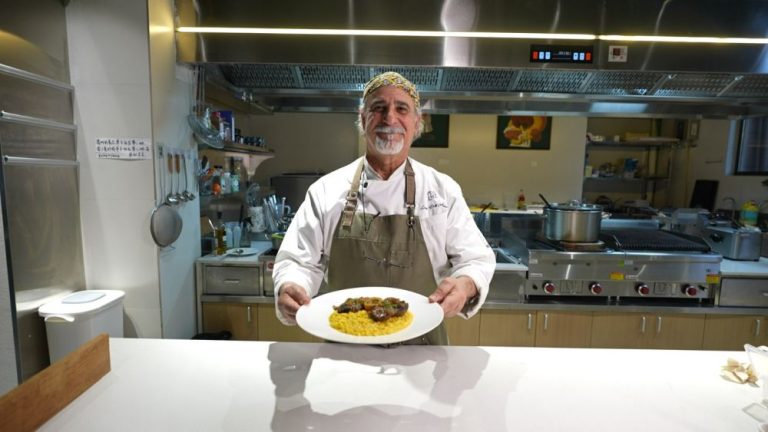 Uno chef italiano scrive un nuovo capitolo del “dialogo culinario” Italia-Cina