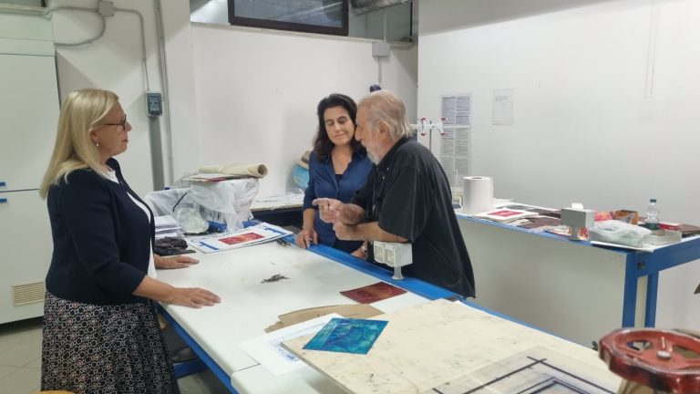Istituto Antonello, l’artista Togo sale in cattedra